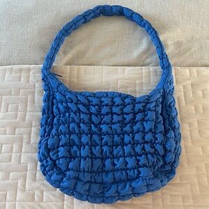 Puffy shoulder bag